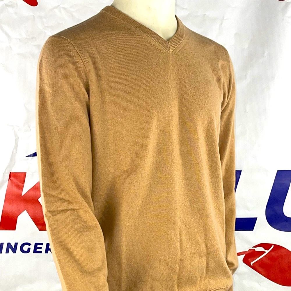 Nadaam Cashmere Tan V-Neck Sweater